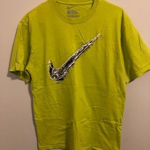 Nike shirt 5/$25 plus free shipping